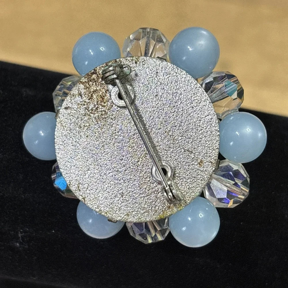 Vintage 1950s Blue Moonglow AB Crystal Bead Cluster 3D Brooch Pin Silver Tone